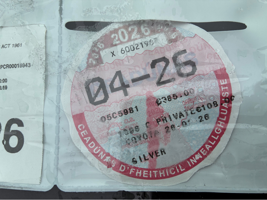 2005 Toyota Corolla - image 6