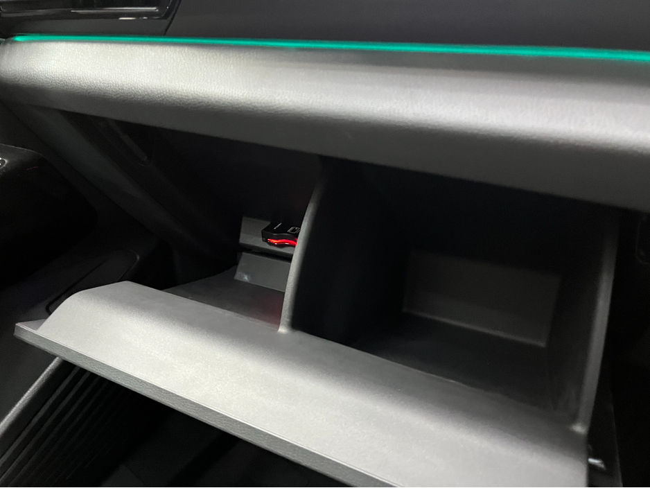 2024 Volkswagen ID.4 - image 14