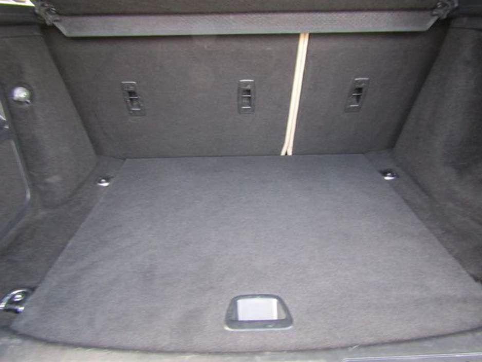 2014 Land Rover Range Rover Evoque - image 34