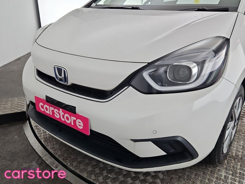 2020 Honda Fit - image 17