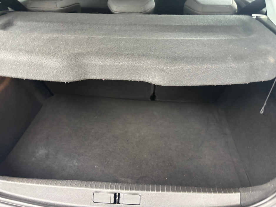 2021 Opel Corsa - image 6