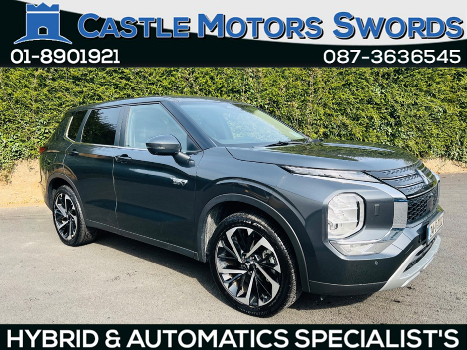 2024 Mitsubishi Outlander - image 2