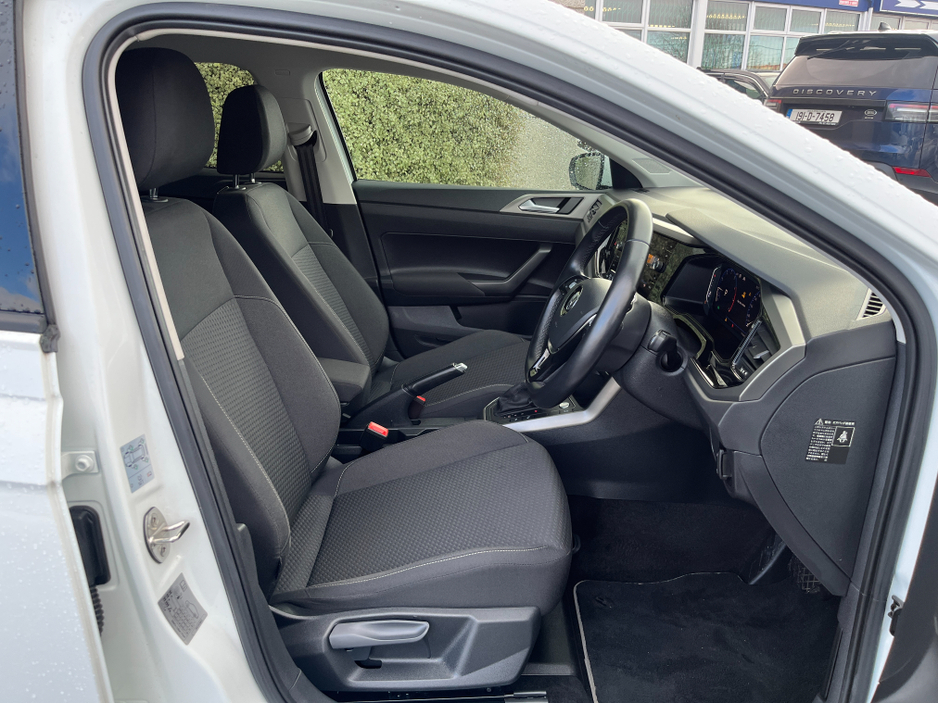 2020 Volkswagen Polo COMFORTLINE AUTOMATIC 1.0 PETROL //ADAPTIVE CRUISE CONTROL//KEYLESS ENTRY//WIRELESS PHONE CHARGING//REVERSE CAMERA// €17,950