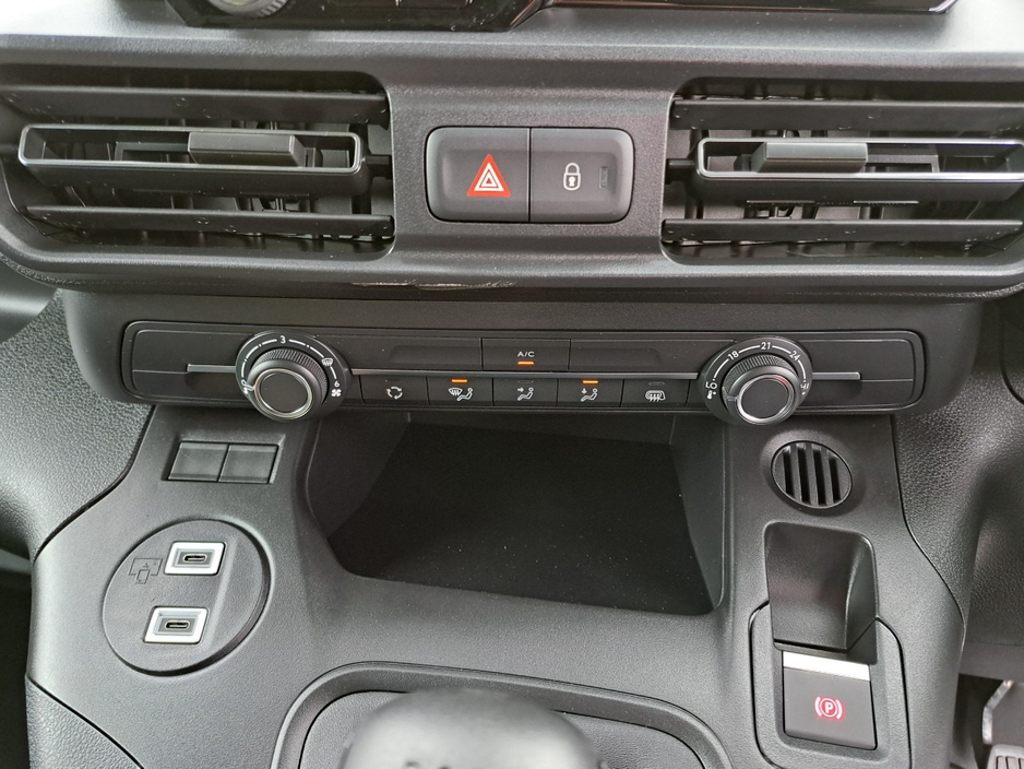 2026 Opel Combo - image 27