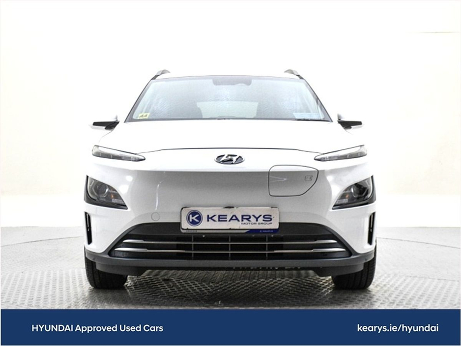 2023 Hyundai Kona EV Executive 39 kWh €22,490