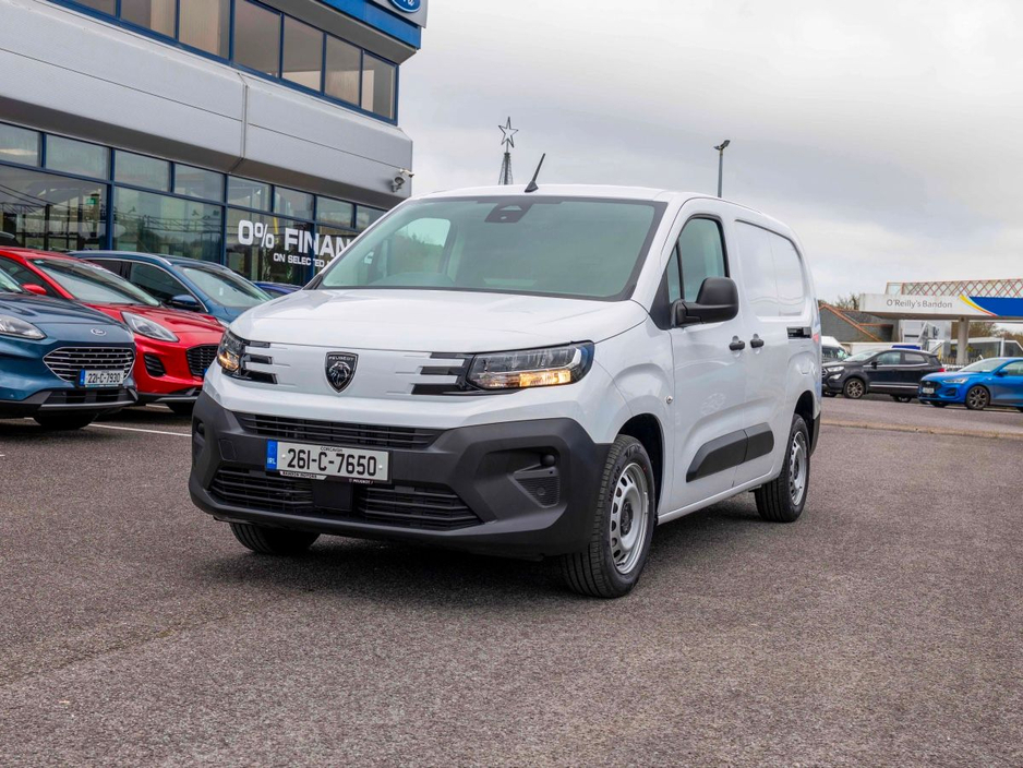 2026 Peugeot Partner - image 7