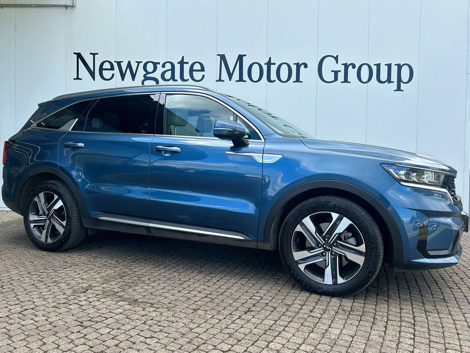 2021 Kia Sorento - image 5