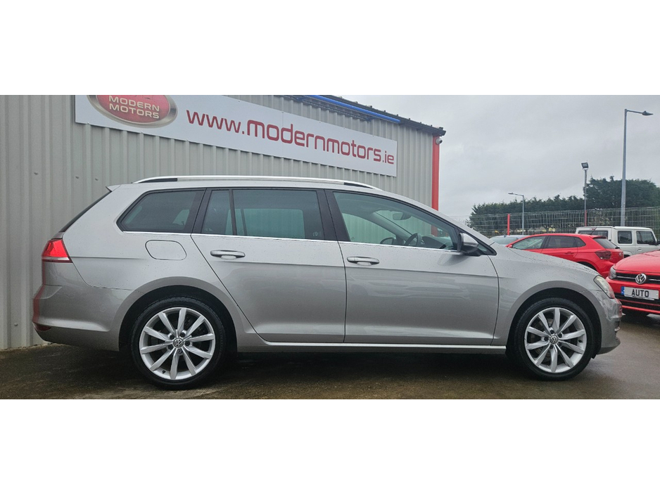 2017 Volkswagen Golf - image 13