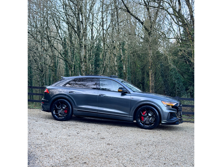 2021 Audi Q8 2021 (212) Audi Q8 55 TFSI e Black Edition Quattro €55,999