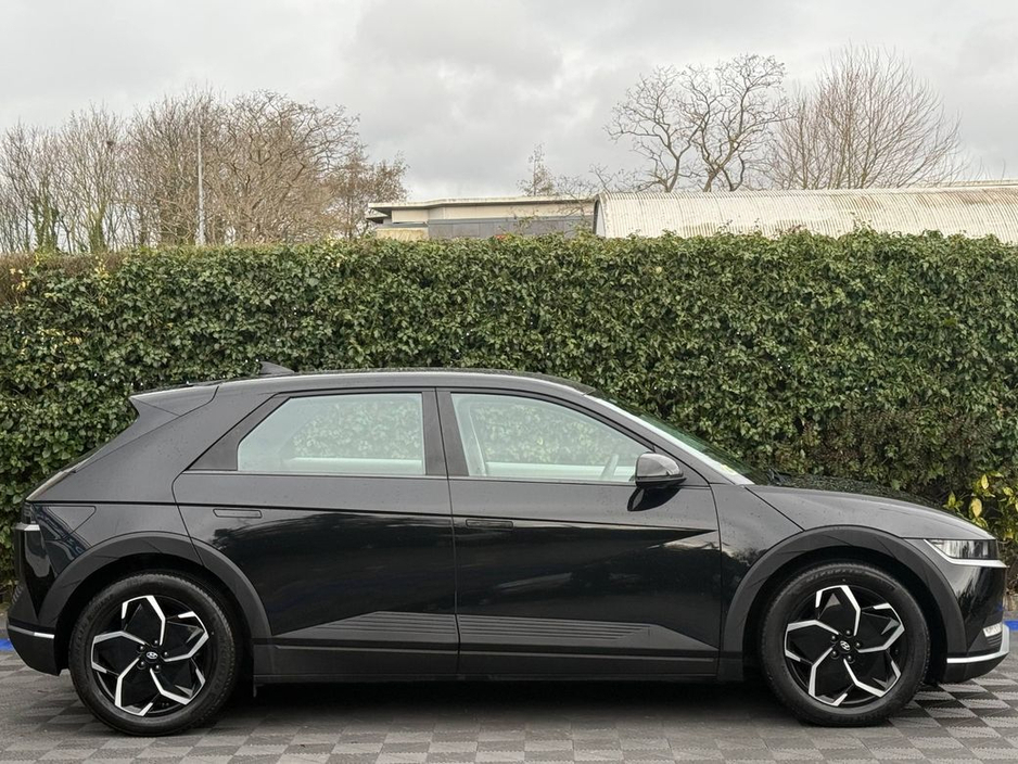 2023 Hyundai Ioniq 5 EXECUTIVE 58KW // ADAPTIVE CRUISE CONTROL // WIRELESS CHARGING // HEATED SEATS €23,900