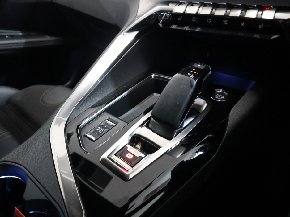 2022 Peugeot 3008 *109* GT LINE S/S PHEV 4X4 €26,995