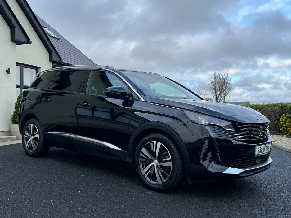 2023 Peugeot 5008 1.5 BlueHDi 130bhp Allure €33,950