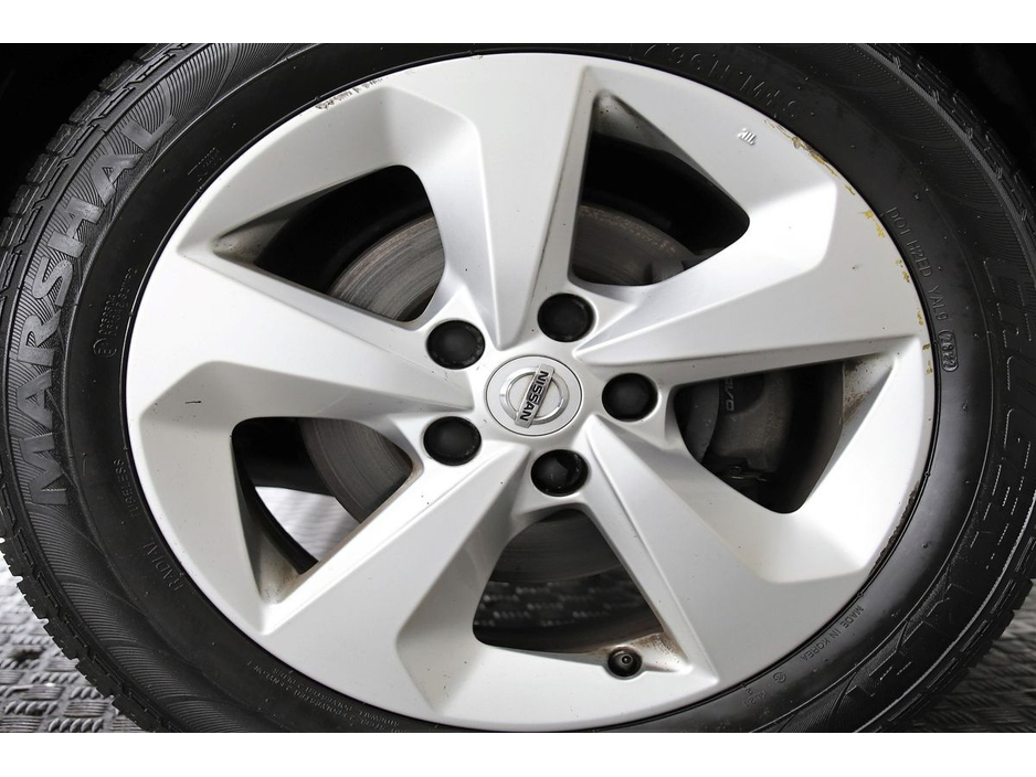 2021 Nissan Qashqai 1.3 PET SE 6SPD *PANORAMIC ROOF*REVERSE CAM*PARK SENSORS* €22,890