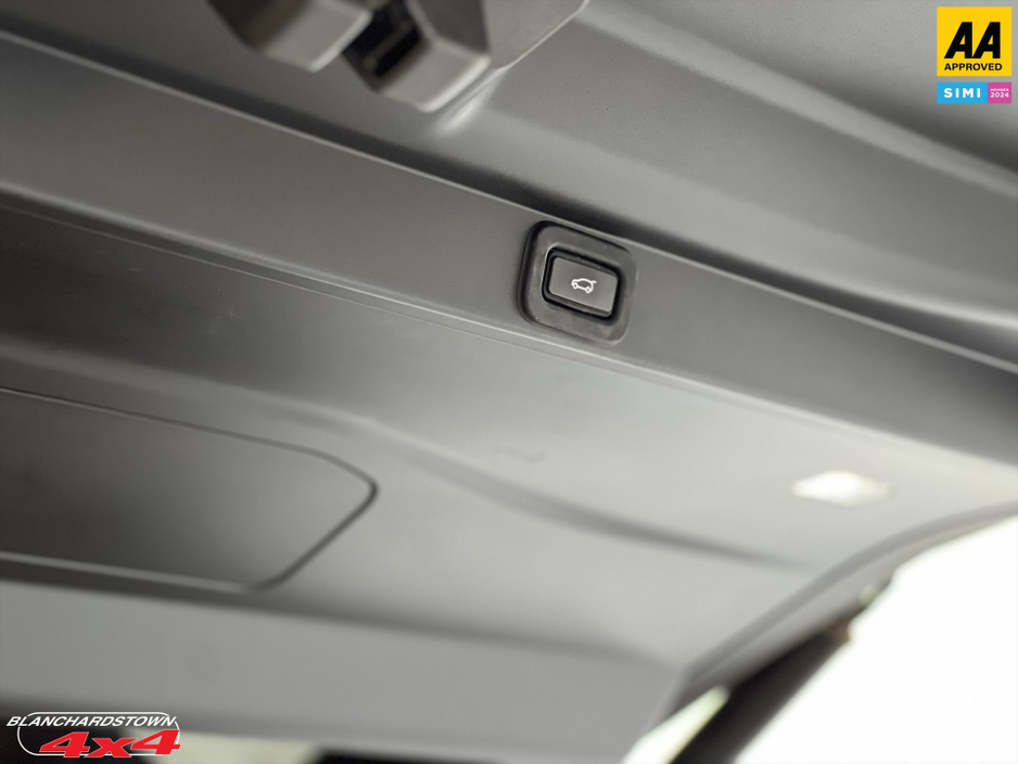 2023 Land Rover Range Rover 1ST EDITION D350 DIESEL POWERHOUSE €149,900