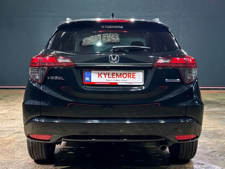 2019 Honda Vezel - image 4