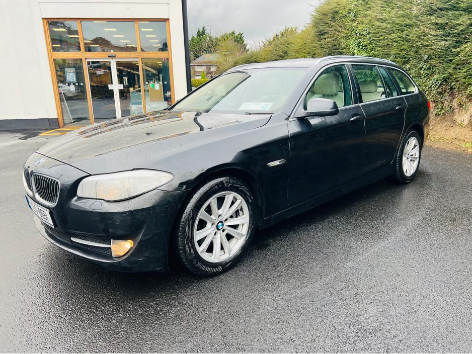 2012 BMW 5 Series ALLOYS // ROOF RAILS // CREAM LEATHER INTERIOR €7,900
