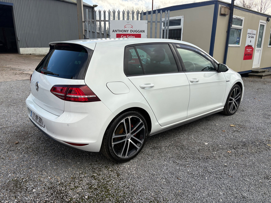 2017 Volkswagen Golf 2.0TDI 3DR 184HP GTD €17,995