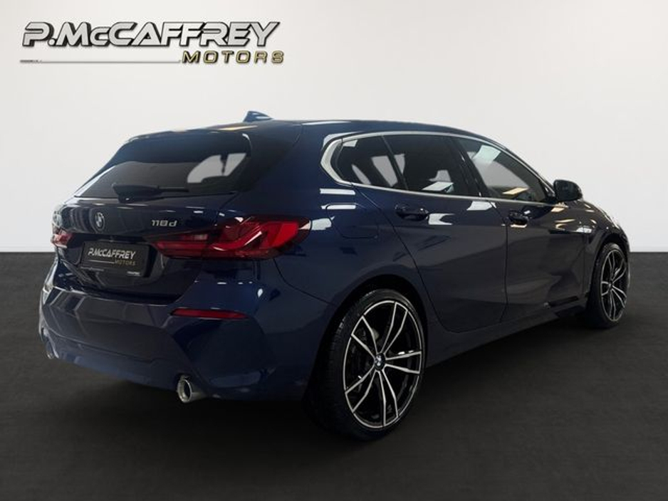 2020 BMW 1 Series - image 5