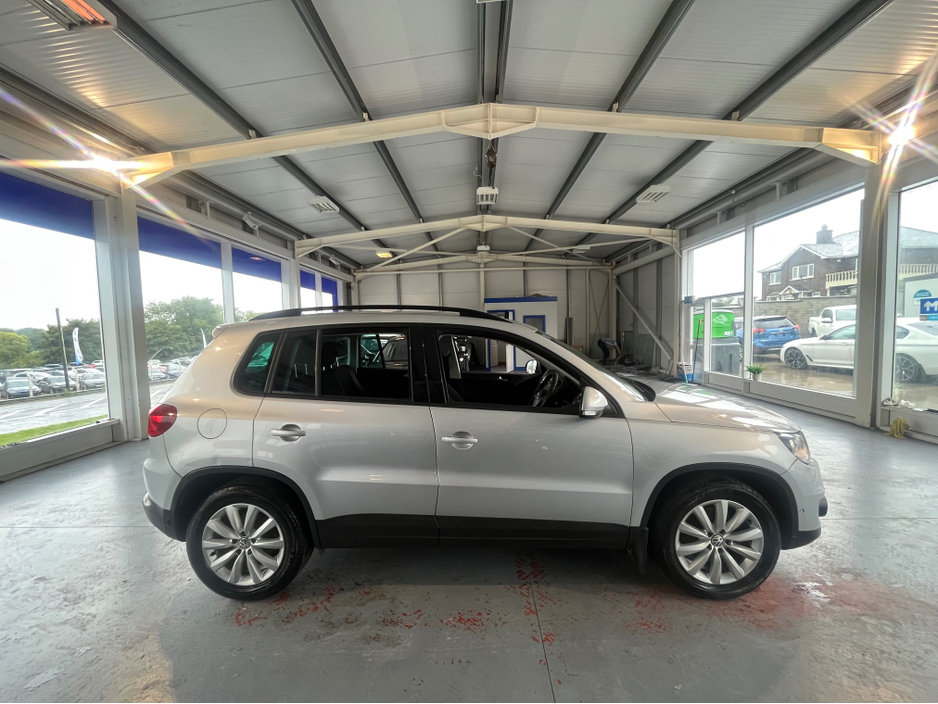 2015 Volkswagen Tiguan LL 2.0 TDI MANUAL 6SPEED FWD 110HP 5DR €11,950