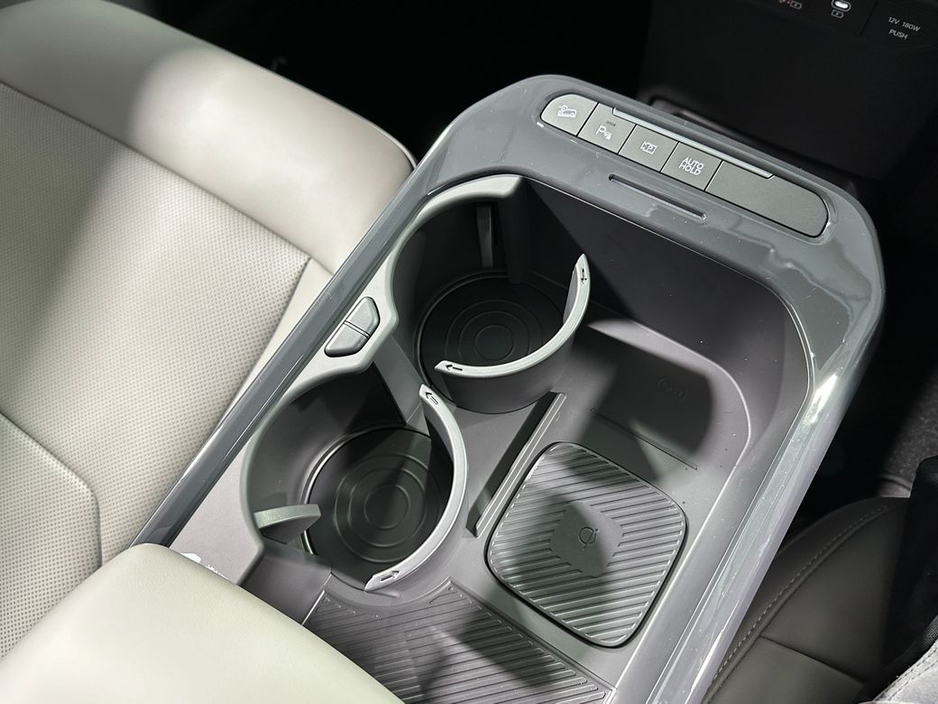 2026 Kia EV5 - image 23