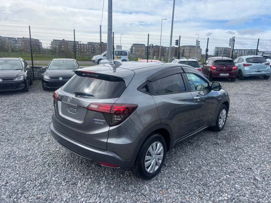 2020 Honda Vezel - image 10