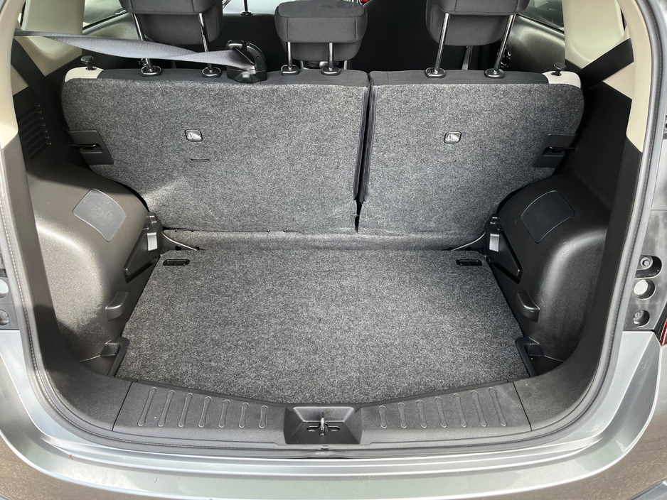 2017 Nissan Note - image 8