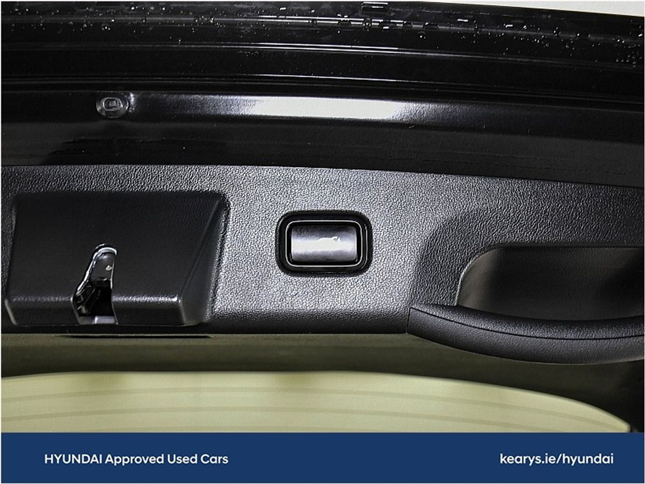 2022 Hyundai Tucson - image 18