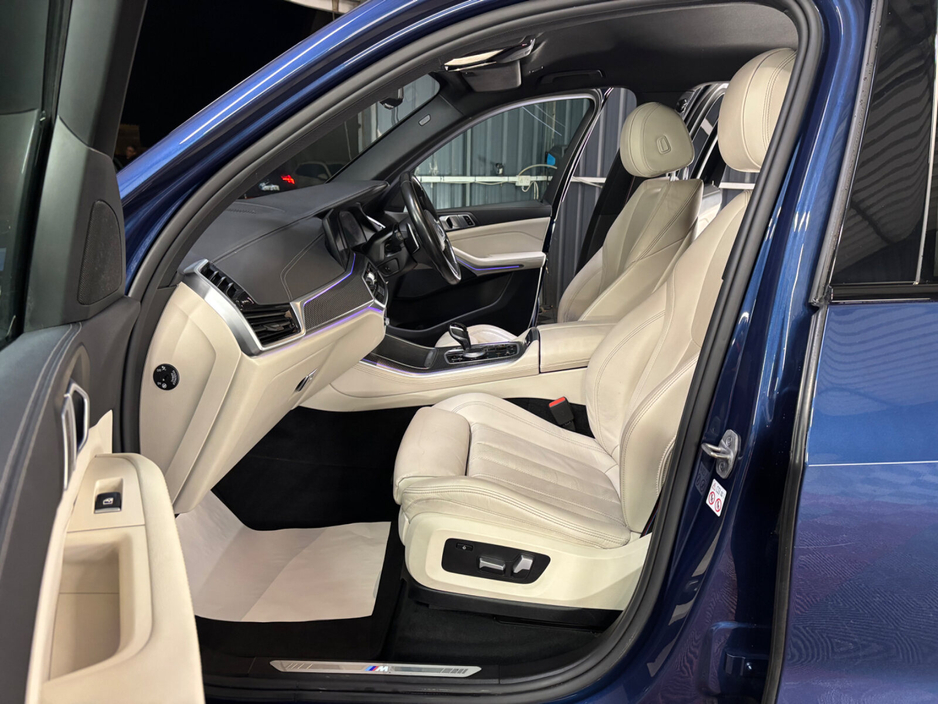 2022 BMW X5 xDrive45e xLine €57,950