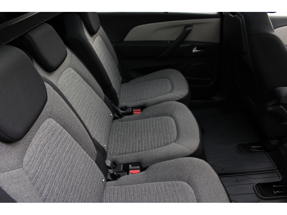 2018 Citroen C4 Picasso - image 16