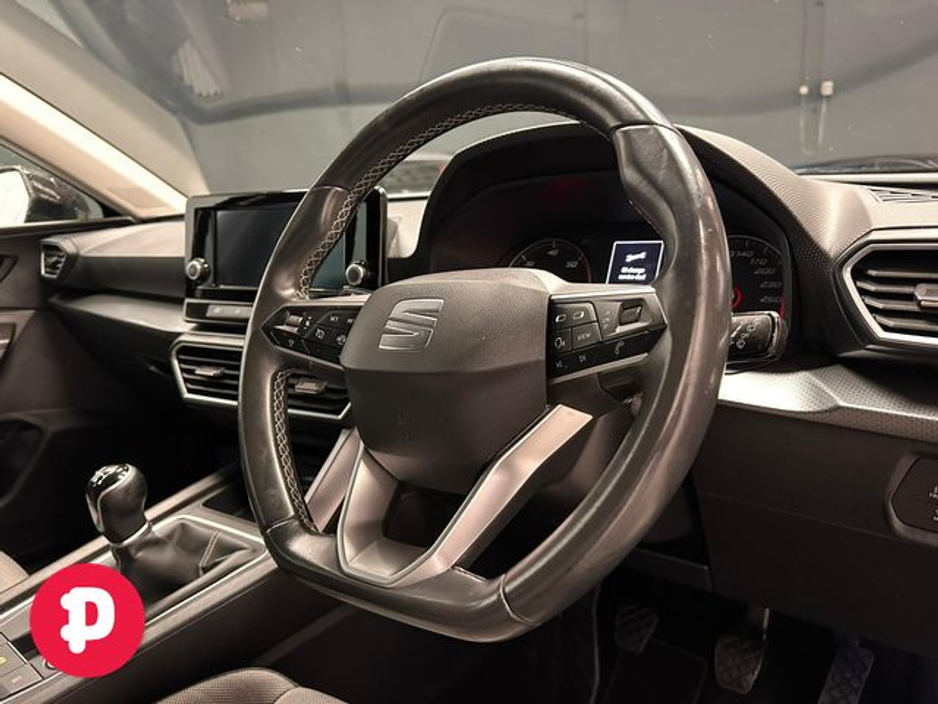 2021 SEAT Leon - image 16