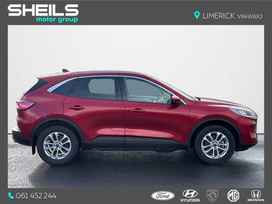 2022 Ford Kuga - image 10