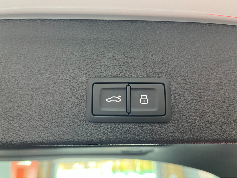 2023 Audi Q2 - image 9