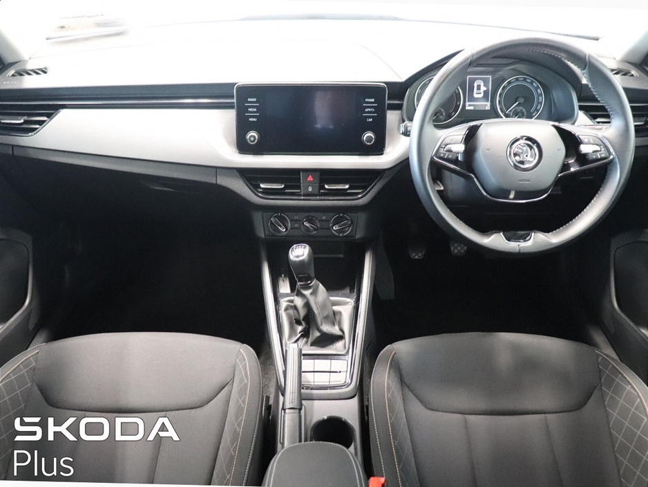 2023 Skoda Kamiq - image 2