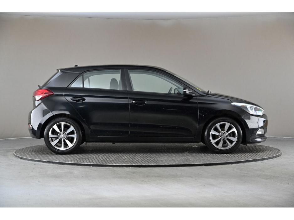 2018 Hyundai i20 1.2 5SPD ACTIVE DELUXE *REAR PARK SENSORS* €13,890