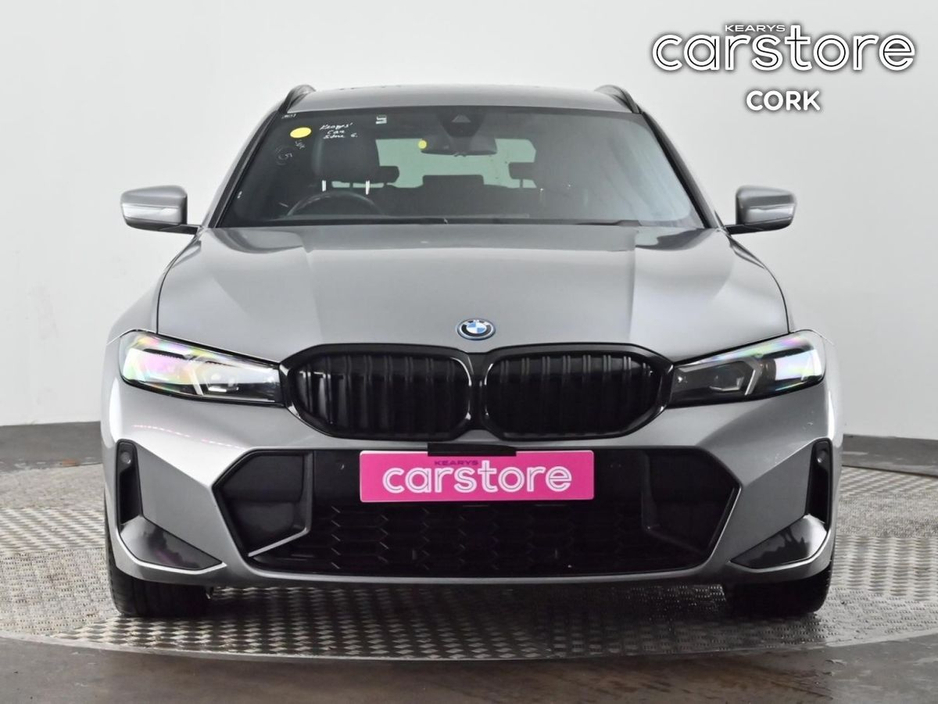 2023 BMW 3 Series 330 E Xdrive M Sport Auto 330 e xDrive M Sport 330 e xDrive 292 12kWh PHEV 113BHP /83kw Step Auto Start/Stop