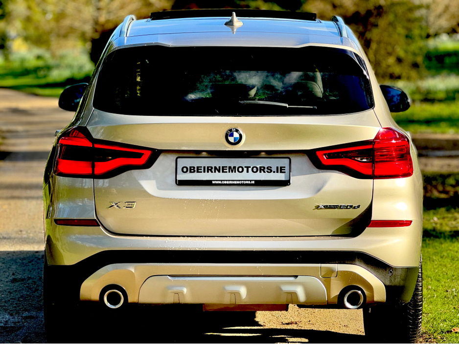 2018 BMW X3 - image 22