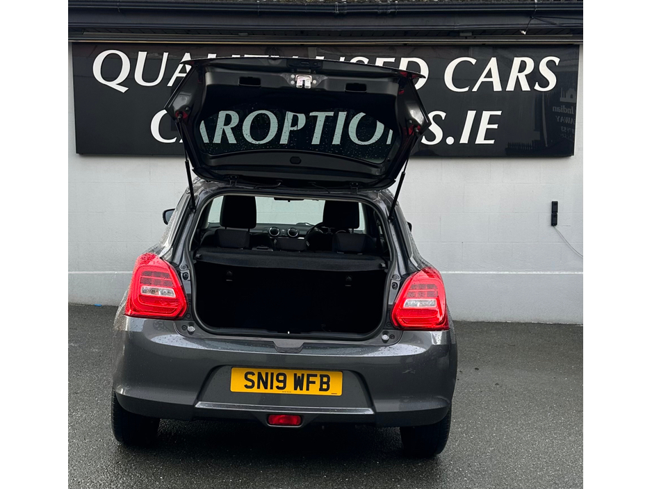 2019 Suzuki Swift - image 5