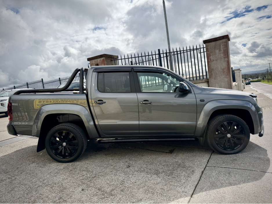 2020 Volkswagen Amarok - image 7