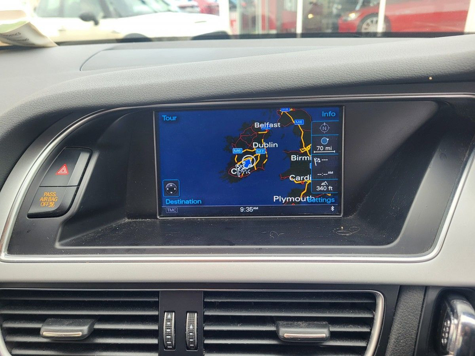 2015 Audi A4 - image 5