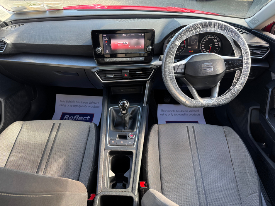 2021 SEAT Leon - image 8