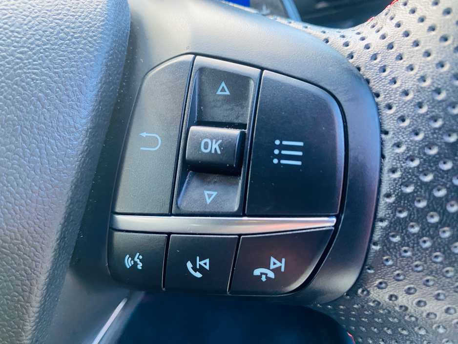 2023 Ford Puma - image 21