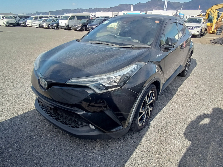 2017 Toyota C-HR - image 2