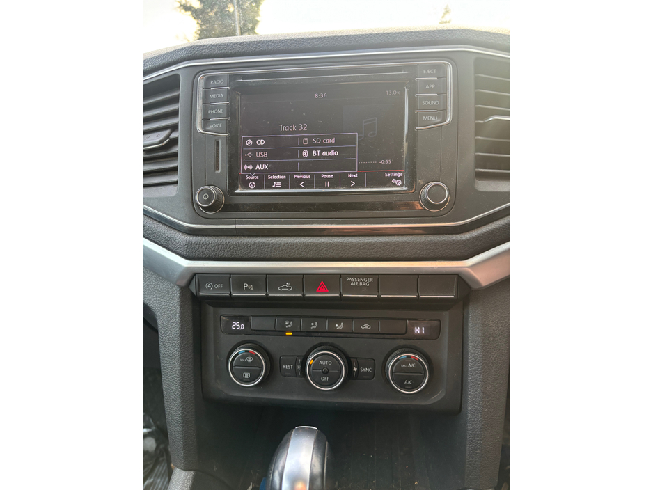 2019 Volkswagen Amarok - image 13