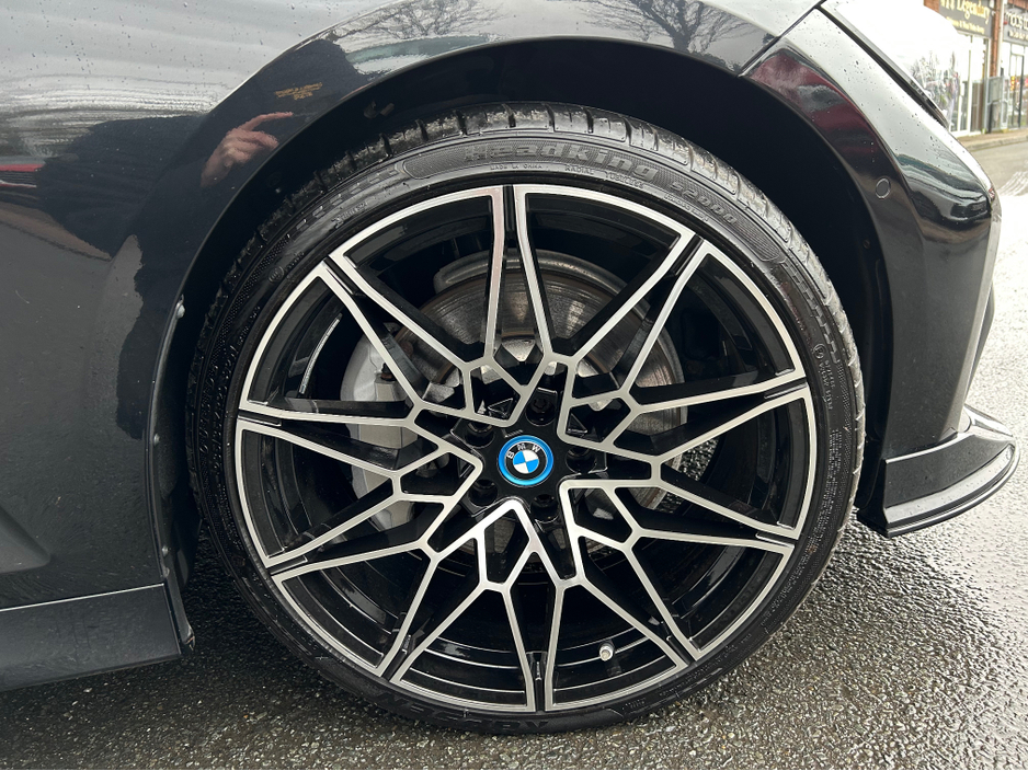 2022 BMW 3 Series Ultimate M-3 Styled 330e-PHEV - Must See To Appreciate - Black + Ivory Leather - Full Spec . Top Trade-ins + Finance Deals - Assured Dealer Warranty - €32,950