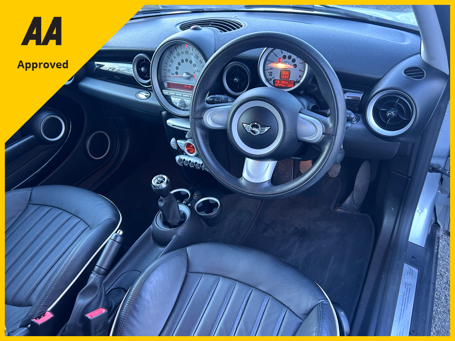 2009 MINI Hatch 2009 MINI COOPER 1.6 PETROL LOW KMS €6,950