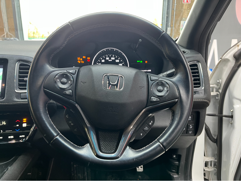 2021 Honda Vezel €23950 2021 HONDA VEZEL RS HYBRID SENSING 1.5 AUTOMATIC / CRUISE CONTROL / REVERSE CAMERA / HEATED SEATS €23,950