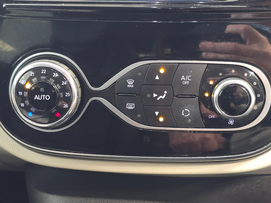 2018 Renault Captur - image 15