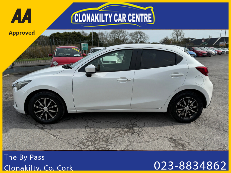 2014 Mazda Demio - image 9