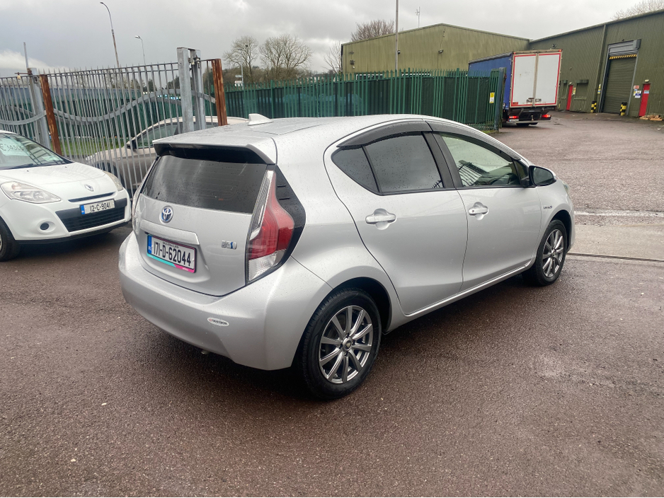 2017 Toyota Aqua 1.5 DAA-NHP10 5DR AUTO €9,950