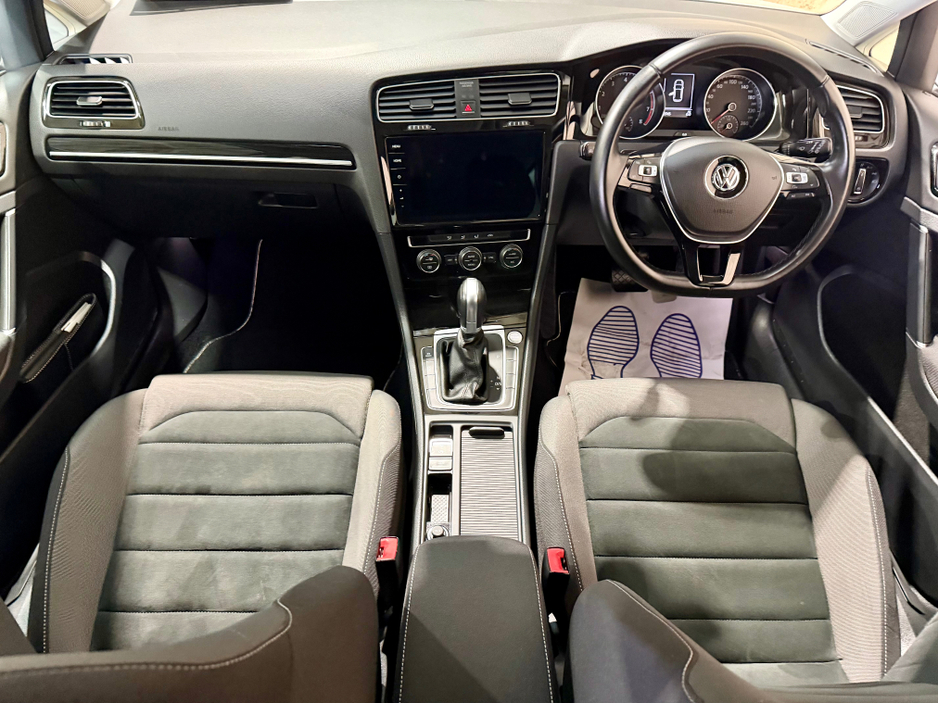 2018 Volkswagen Golf - image 17